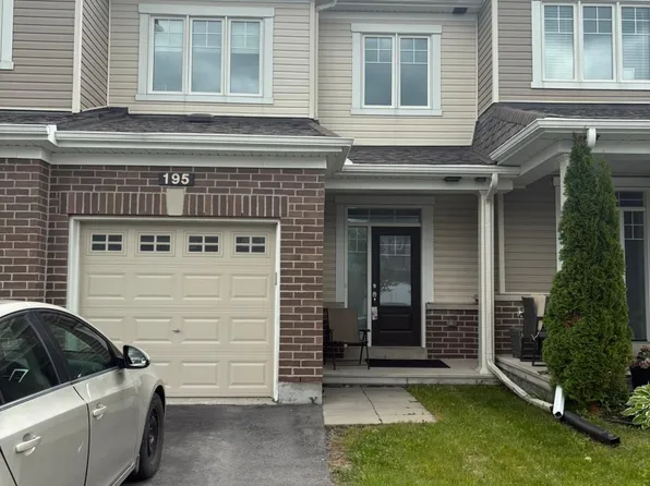 195 Kimpton Dr, Ottawa, ON K2S 2H9