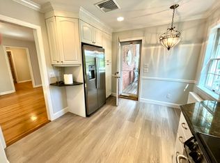 (Undisclosed Address), Pleasantville, NY 10570