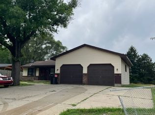 2943 Burlingame Ave SW, Wyoming, MI 49509