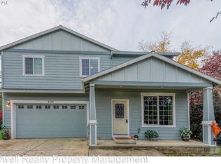 4557 NE Sumner St, Portland, OR 97218