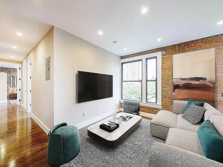 24 Avenue A #5 — Photo 2