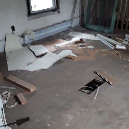 2nd image of 846 Linden St