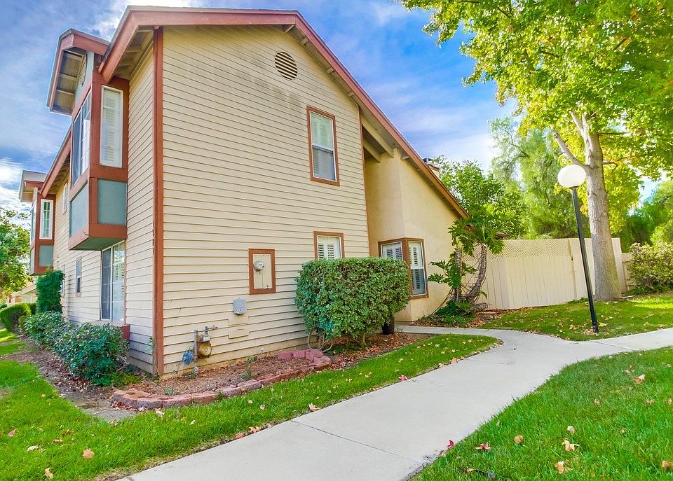 1st image of 1883 Manzana Way