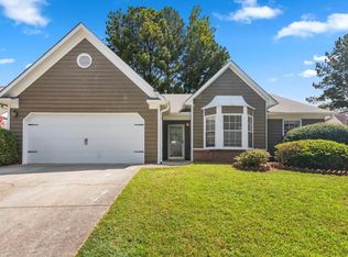 2060 Racquet Club Cir, Lawrenceville, GA 30043