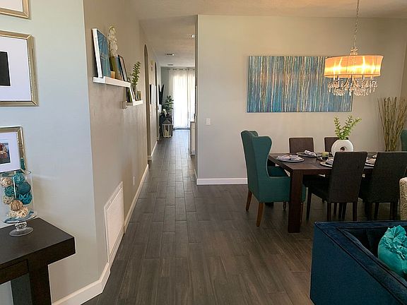 3rd image of 12902 Entrada Dr
