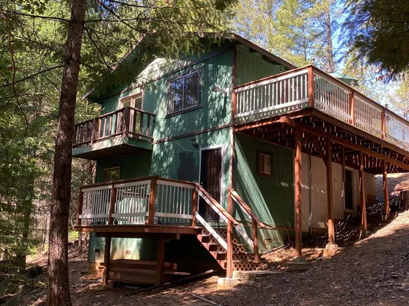 5511 Amaryllis Dr, Pollock Pines, CA 95726
