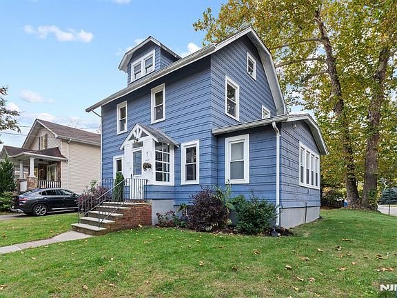 3rd image of 177 W Pierrepont Ave