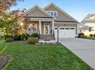 9812 Bayford Dr, Midlothian, VA 23112