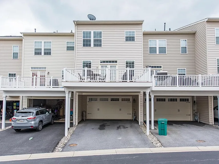 10515 Old Ellicott Cir — Photo 30