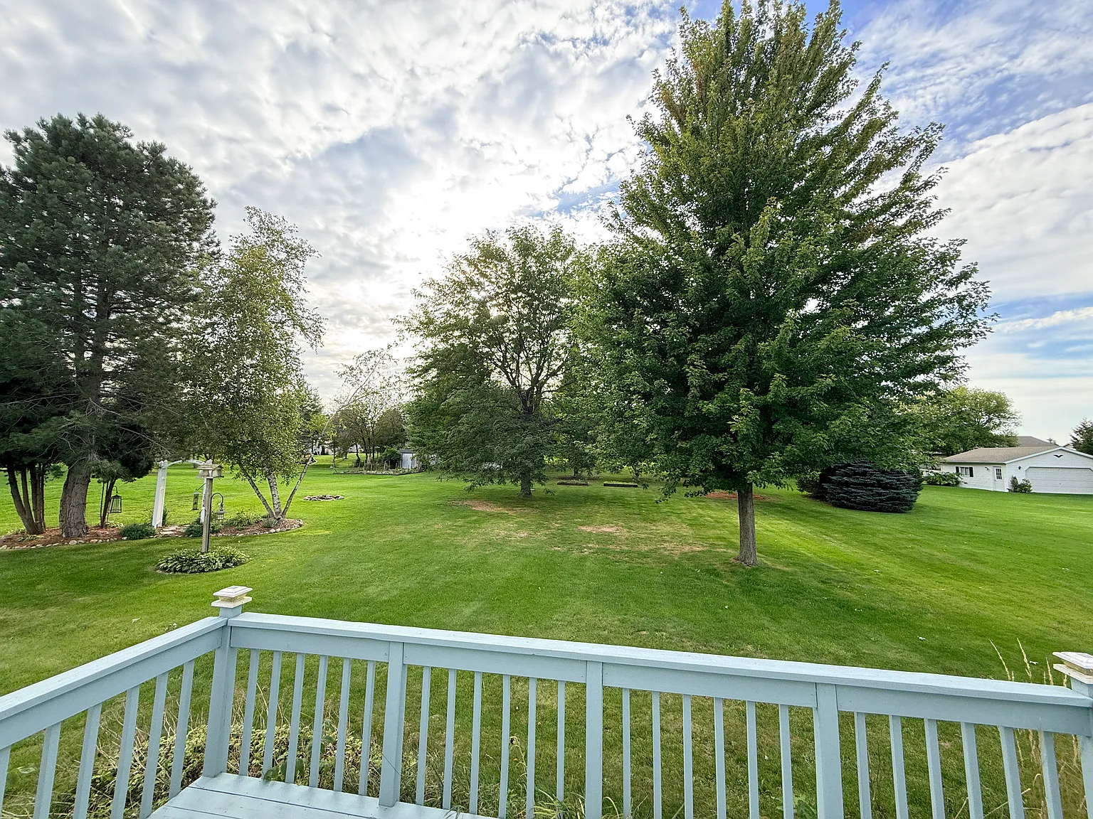 2 bed, 1000 sqft, $1,850 — Photo 3