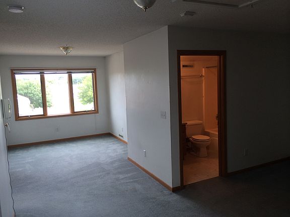 5th image of 804 Cross Park Ave