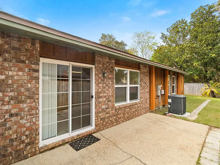 3023 Cedarwood Village Ln — Photo 45