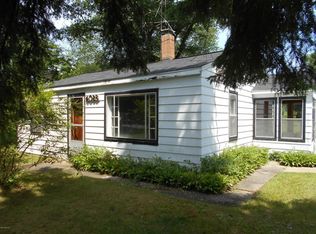 4028 E Laketon Ave, Muskegon, MI 49442