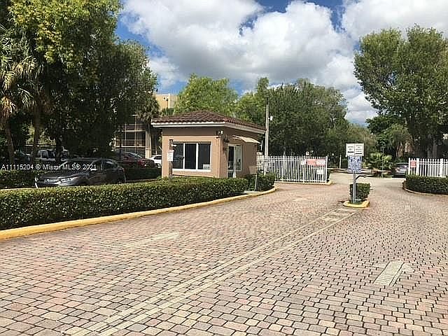 Security Guard Entrance