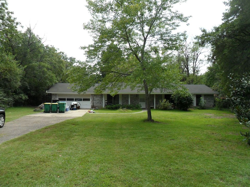 1st image of 2611 Liberty Ln