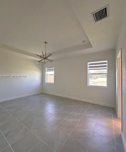 2205 SE 30th St — Photo 9