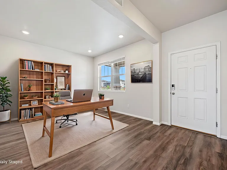 9173 Richfield St — Photo 3