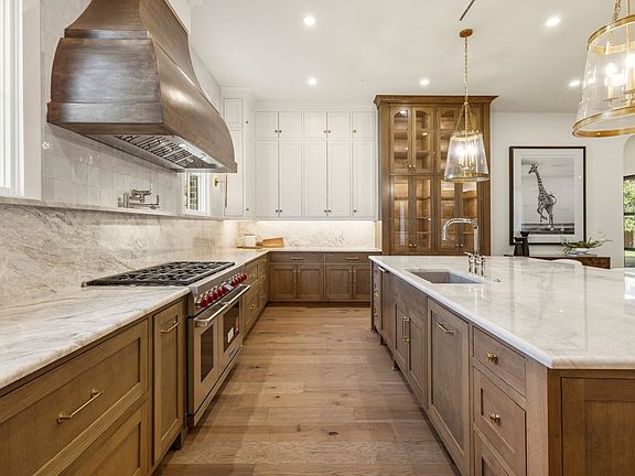 3rd image of 5925 Williamstown Rd