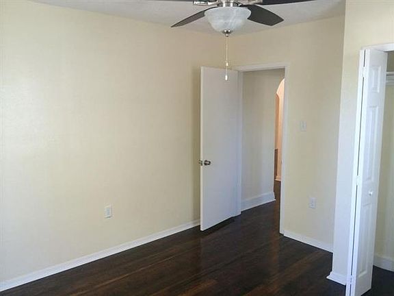 4th image of 726 Brown Ave