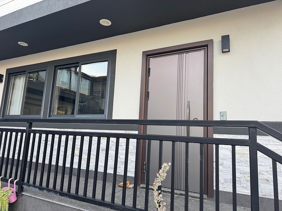 1st image of 2947 Kamakini St #3
