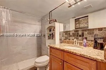 3730 N Pine Island Rd — Photo 4