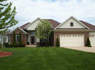 4728 Leprechaun Ln, Cedar Rapids, IA 52411