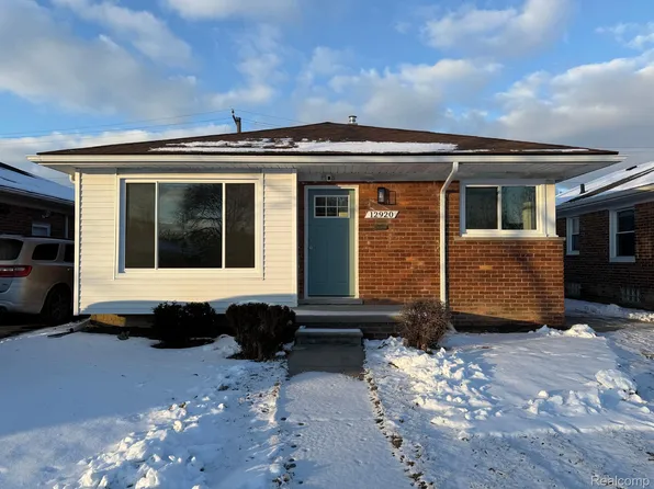 12920 Oak Park Blvd, Oak Park, MI 48237