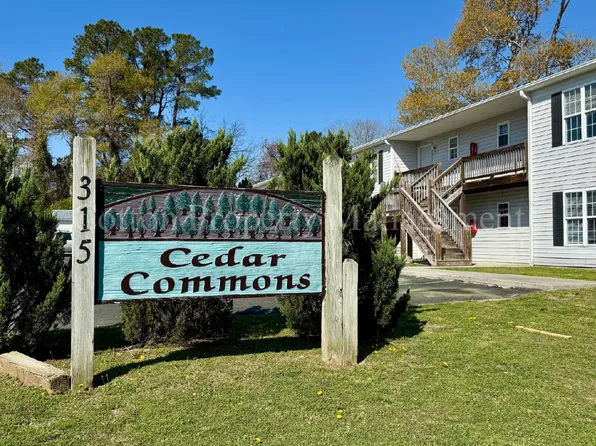 315 S Dudley St APT 7, Burgaw, NC 28425