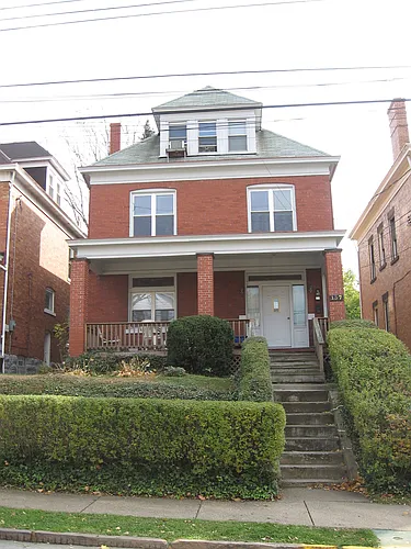137 S Bryant Ave #2 Photo 1