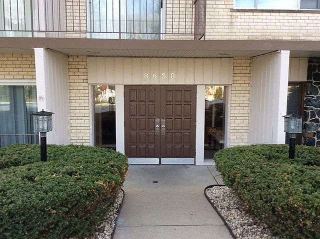 2nd image of 8630 Ferris Ave Unit 506