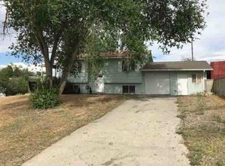 304 S Birch Ave, Rangely, CO 81648