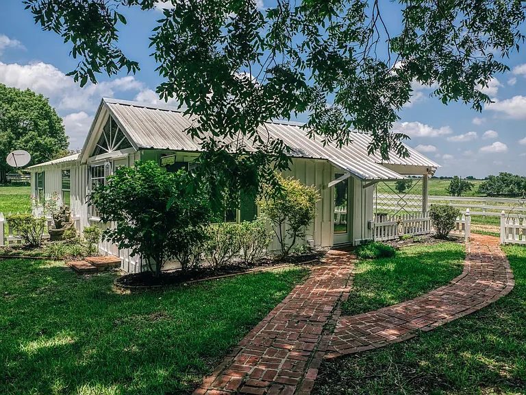 14808 Whitman Rd — Photo 22