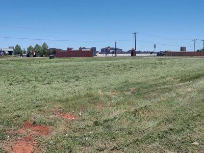 8201 NW 149th St #2, Oklahoma City, OK, 73142