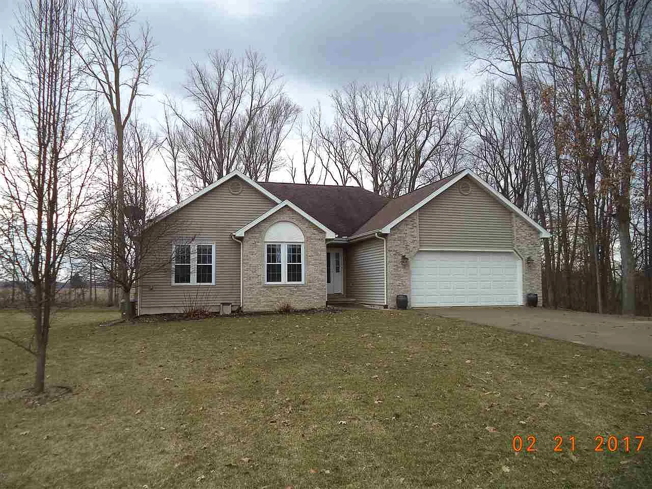 3280 N Old Farm Rd E photo 1