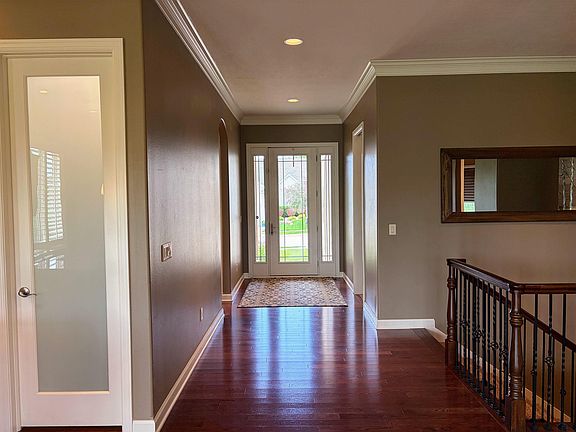 5th image of 2704 Castles Gate Dr