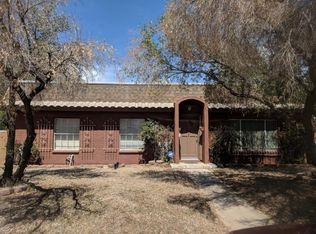 2320 W Shaw Butte Dr, Phoenix, AZ 85029