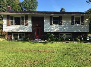 7704 Welcana Dr, Fairview, PA 16415