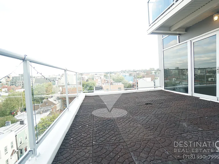639 4th Ave #9A — Photo 13