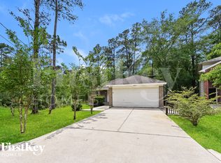 10939 Mockingbird Pl, Conroe, TX 77385
