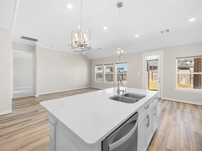 17681 Rosette Grass Dr — Photo 7