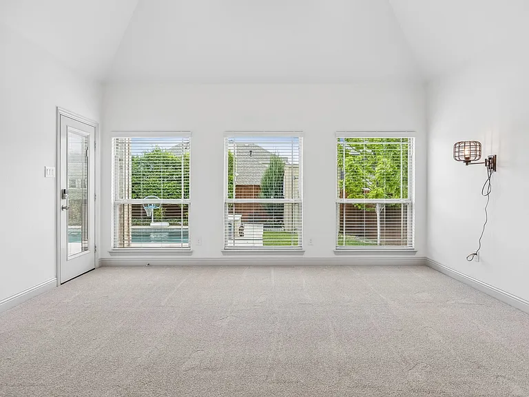 2618 Fair Oaks Ave — Photo 24