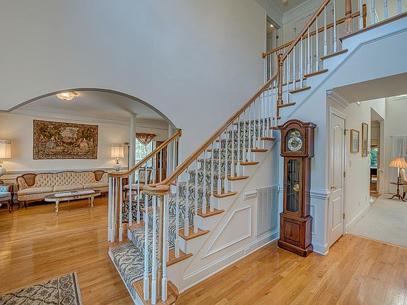 3rd image of 5312 Old Town Ln