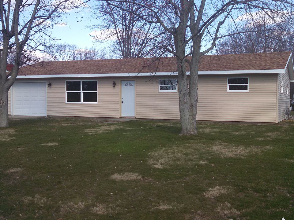 1st image of 208 N Linden St