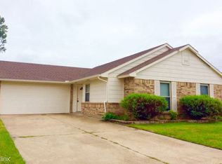 7400 Catamaran Dr, Rowlett, TX 75088