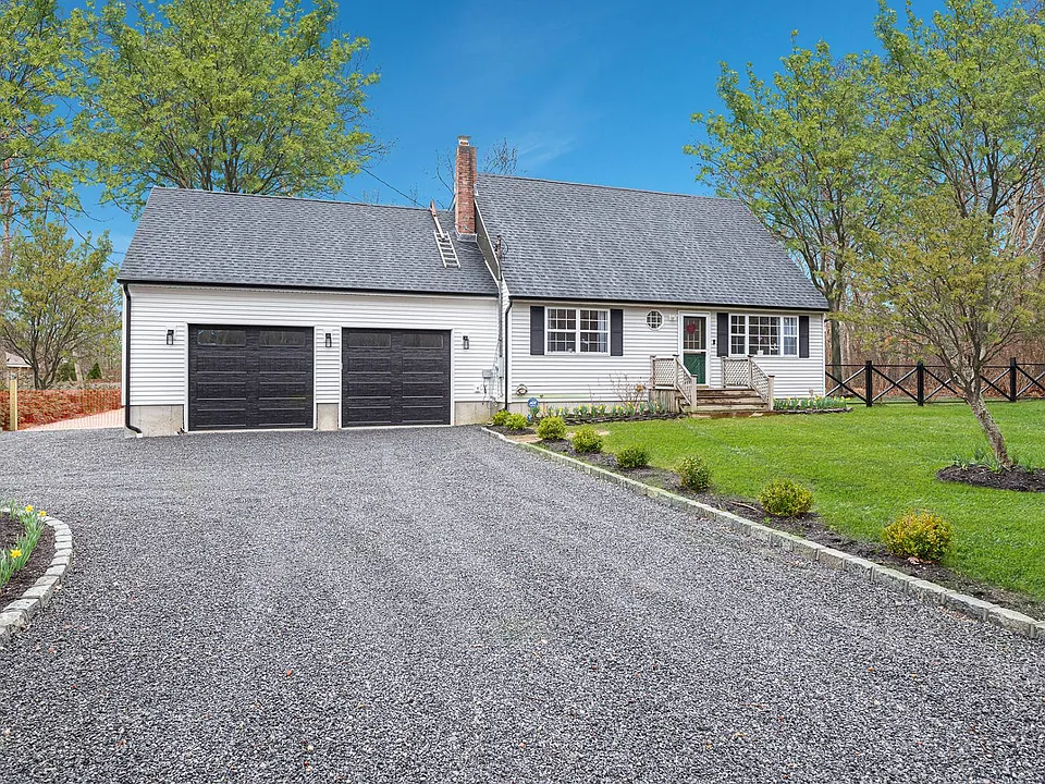 71 Hampton Rd
