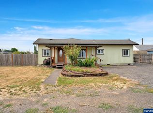 231 W C St, Halsey, OR 97348
