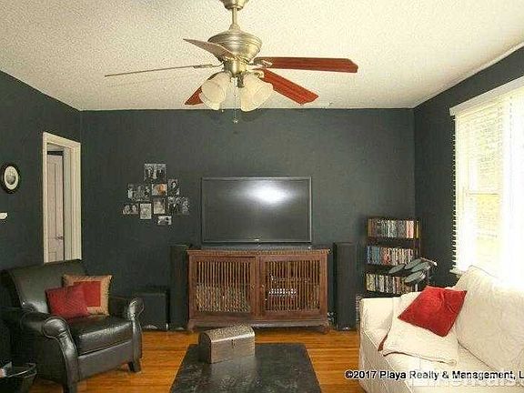 5th image of 1535 Parrish Pl