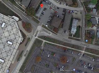 1028 Newton Rd #10, Iowa City, IA 52246