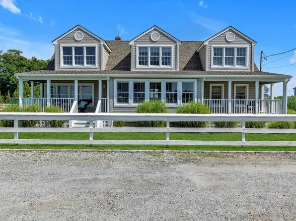 153 Ocean Avenue, Center Moriches, NY 11934