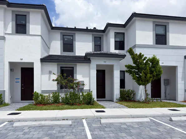 Gabriela Plan, Century Park Villas Place